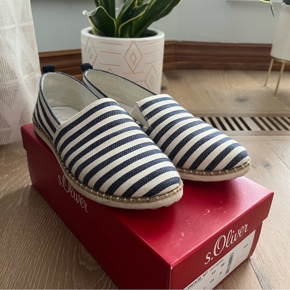Navy blue and white striped espadrille-style flats - Picture 5 of 5